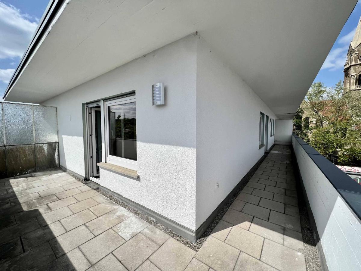 Nujen- Hotel Und Apartment Stuttgart Zuffenhausen Экстерьер фото