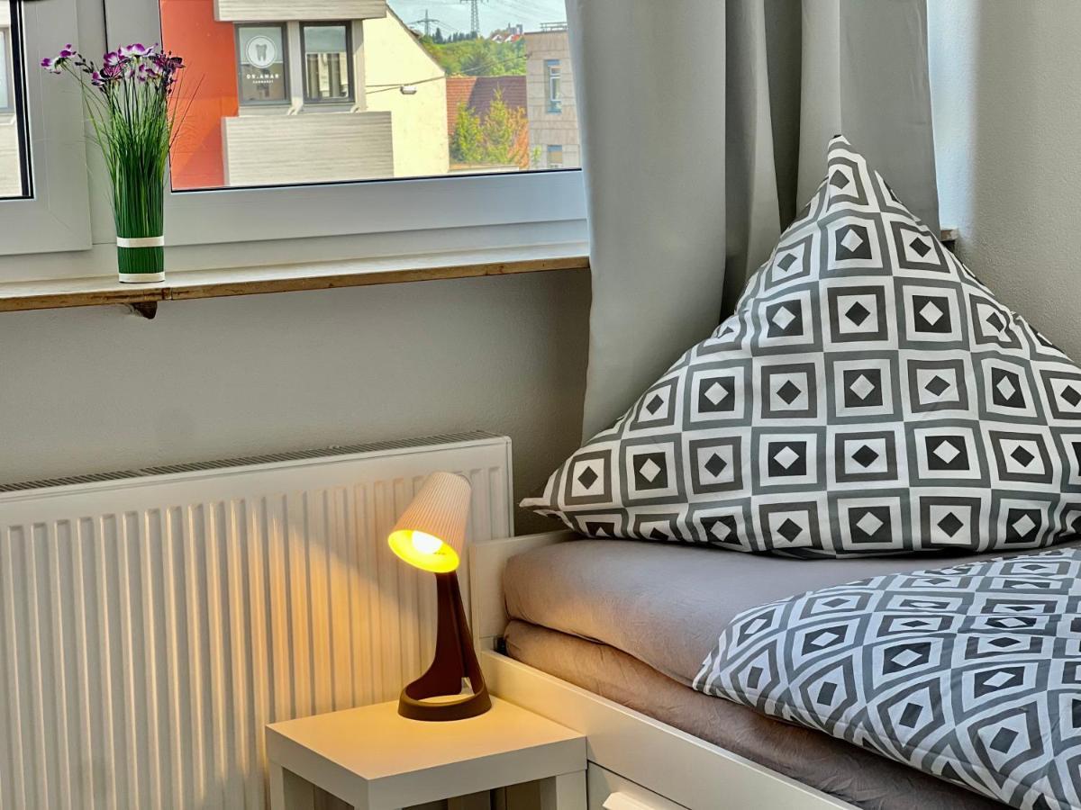 Nujen- Hotel Und Apartment Stuttgart Zuffenhausen Экстерьер фото